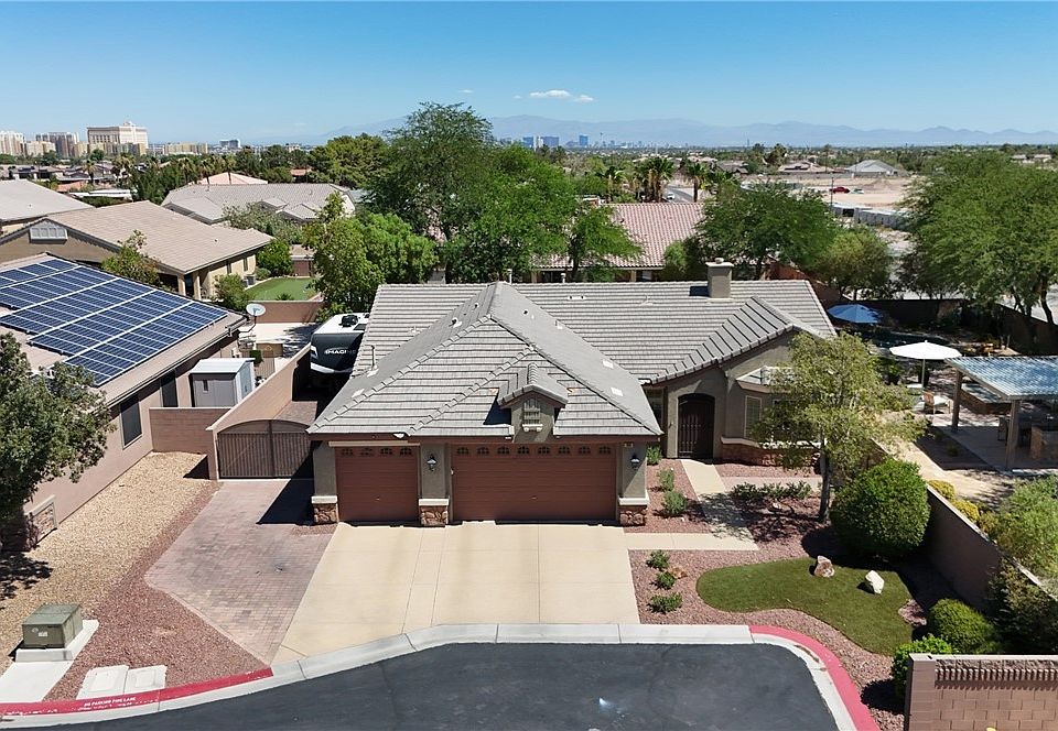 1st image of 194 Glenbrook Estates Dr