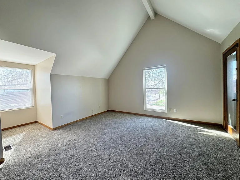3806 Pennsylvania Ave — Photo 19