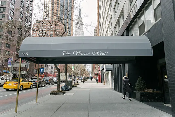 Rented by Compass | media 21