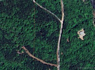 S 586th Rd, Grove, OK 74344