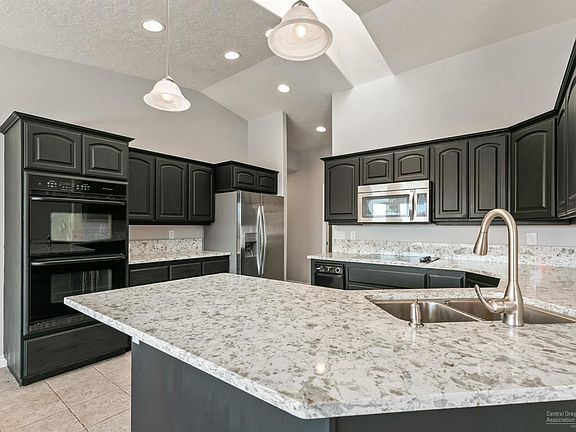 5th image of 2411 NW Century Dr