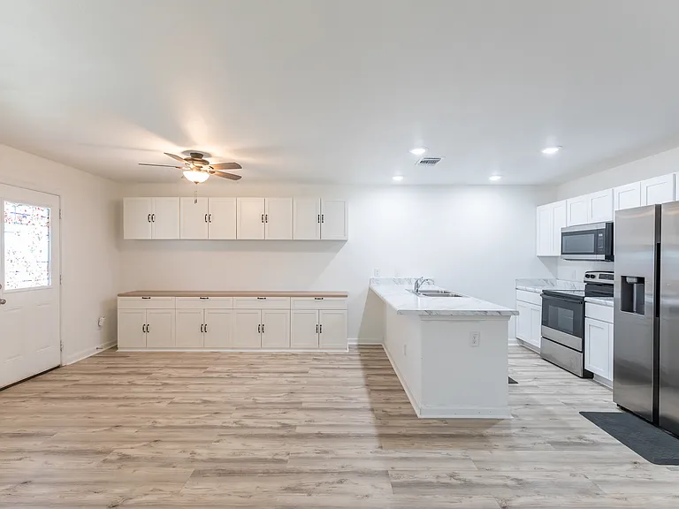 143 Sage Brush Dr — Photo 4