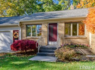 6745 Buchanan Ave SW, Grand Rapids, MI 49548