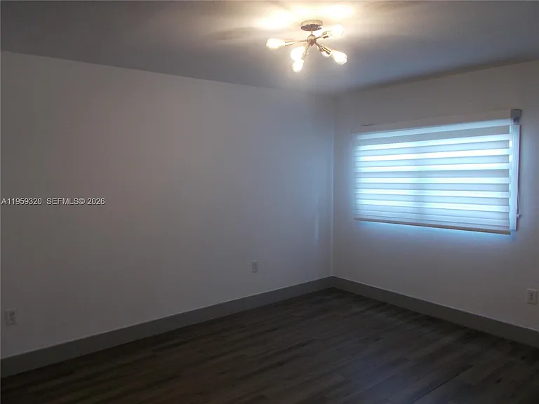 701 SW 141st Ave #110R — Photo 32