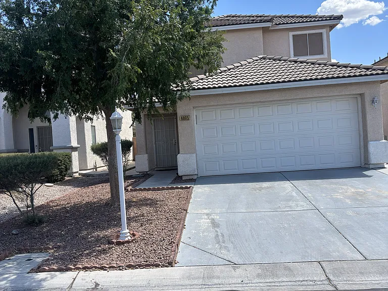 6005 Stone Hollow Ave — Photo 6
