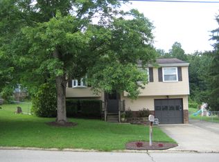 109 Bel Aire Dr, Tornado, WV 25202