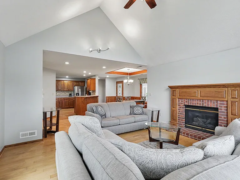 612 Bos Landen Dr #5C — Photo 13