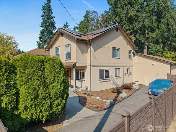 128 NE 125th Street, Seattle, WA 98125