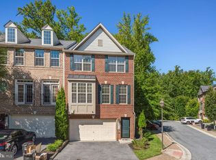 15512 Thistlebridge Ct, Rockville, MD 20853