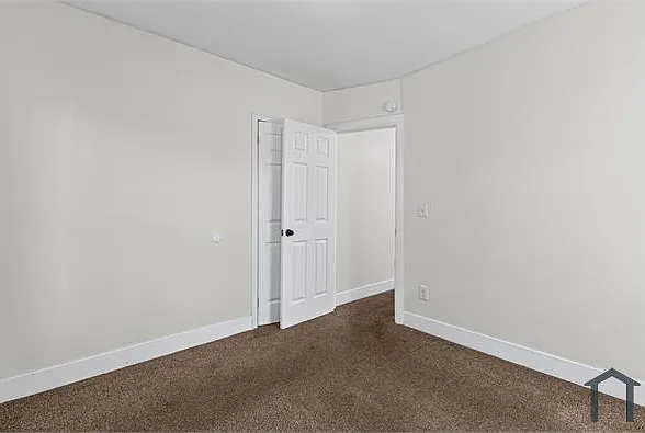 6183 Woodhall St — Photo 11