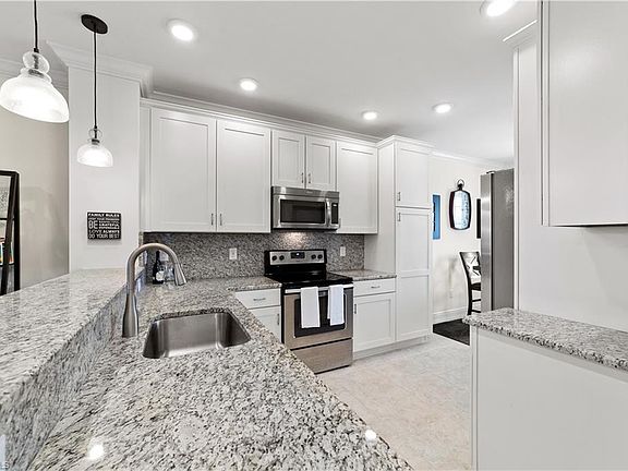 5th image of 15114 Palmer Lake Cir Unit 101