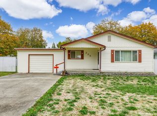 225 SW Western Ave, Grants Pass, OR 97526