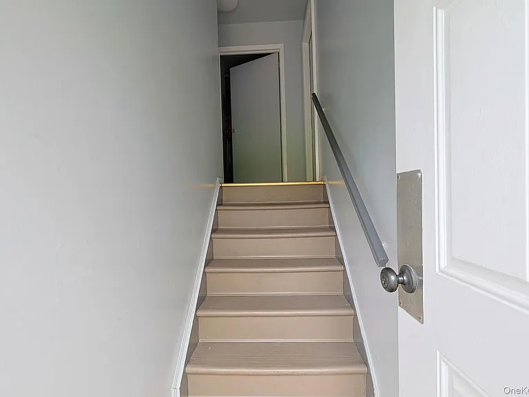 6 Alpine Dr #E — Photo 13