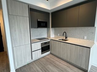 108 Peter St #1519, Toronto, ON M5V 0W2