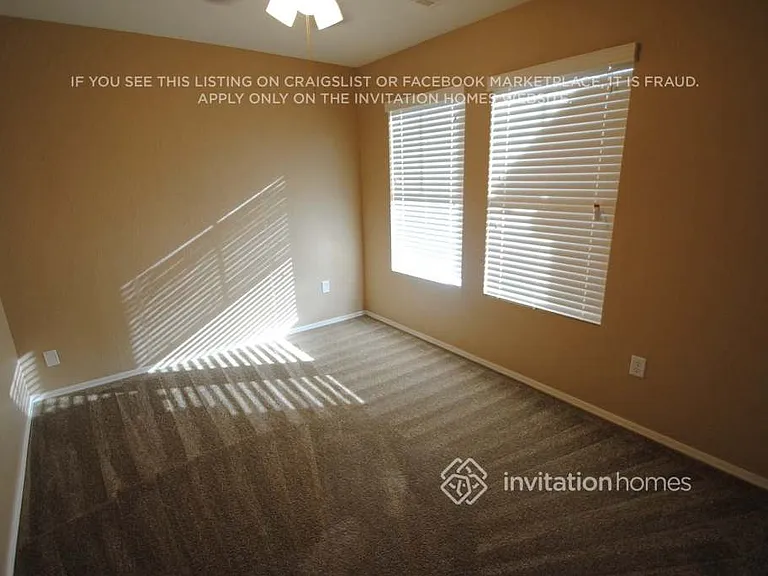 13442 W Rose Ln — Photo 4