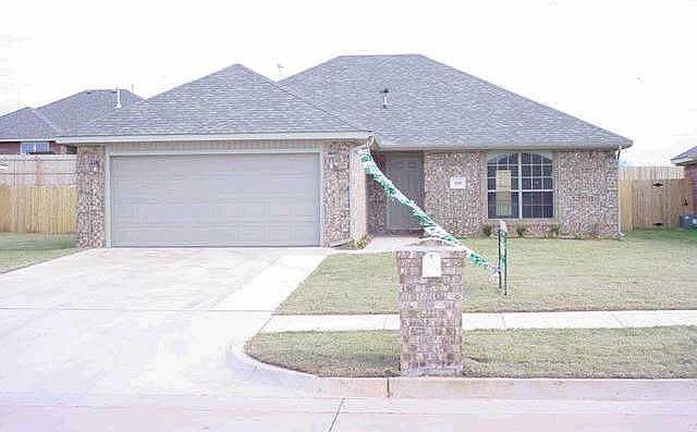 1st image of 508 E Castleridge