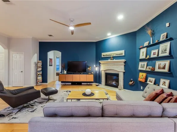 2808 Canyon Valley Run, Pflugerville, TX 78660