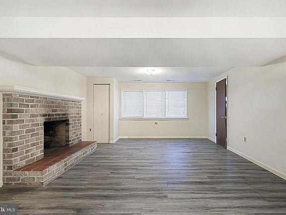4th image of 124 Farmview Dr