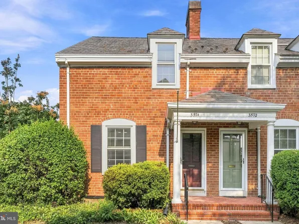 3574 S Stafford St, Arlington, VA 22206