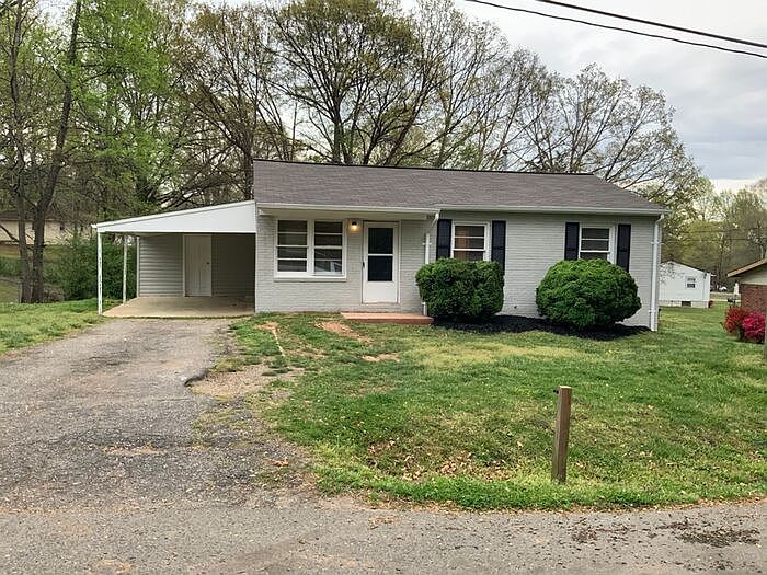 911 Lakeview Dr, Statesville, NC 28677 Zillow