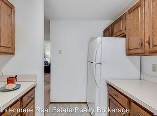 8305 53rd Ave W APT 4, Mukilteo, WA 98275