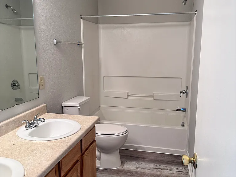 15162 Beam St — Photo 24