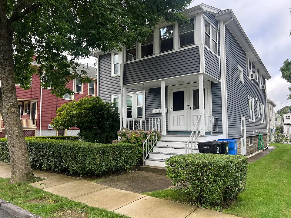 51 Alma Ave #1