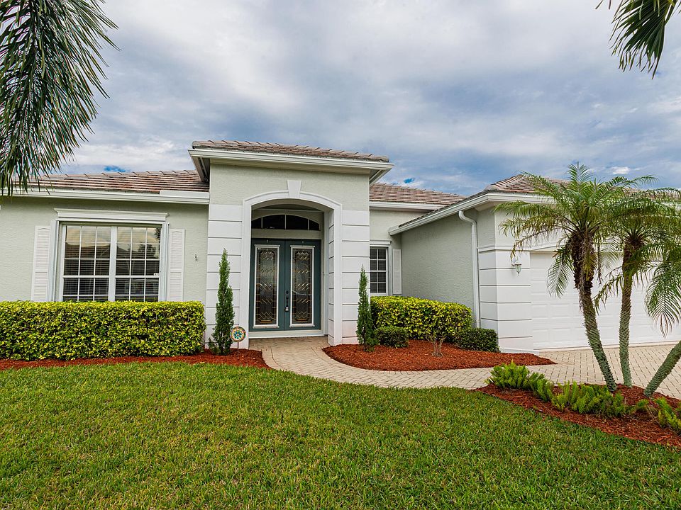 1st image of 536 SW Lake Manatee Way