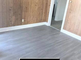 135 Poquonnock Rd, Groton, CT 06340