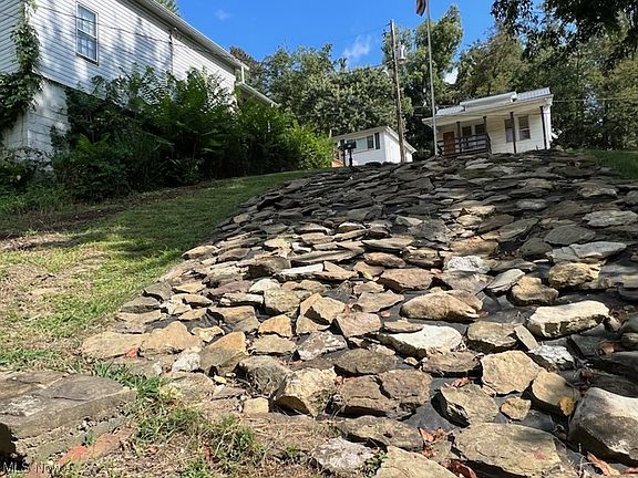 3rd image of 519 Ohio Ave