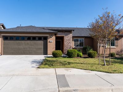 1853 S Kerckhoff Way, Hanford, CA, 93230