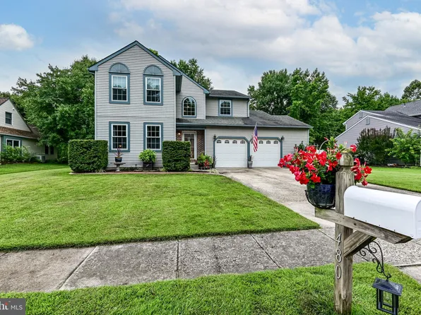 480 Granger Dr, Bear, DE 19701