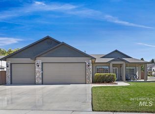 714 W Calderwood St, Meridian, ID 83642