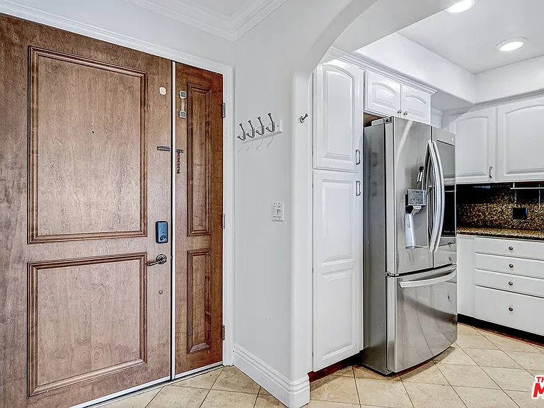 1520 S Shenandoah St #304 — Photo 7