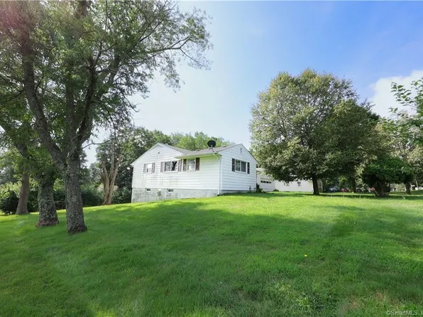 62 North Main Street, East Granby, CT 06026