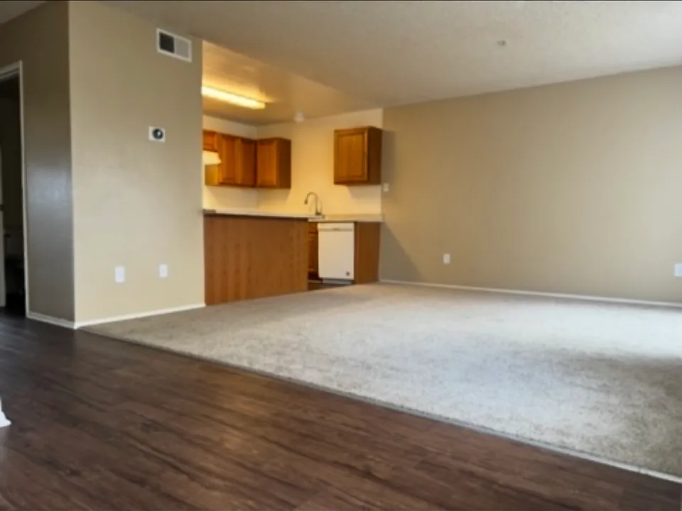 717 W California Ave #14