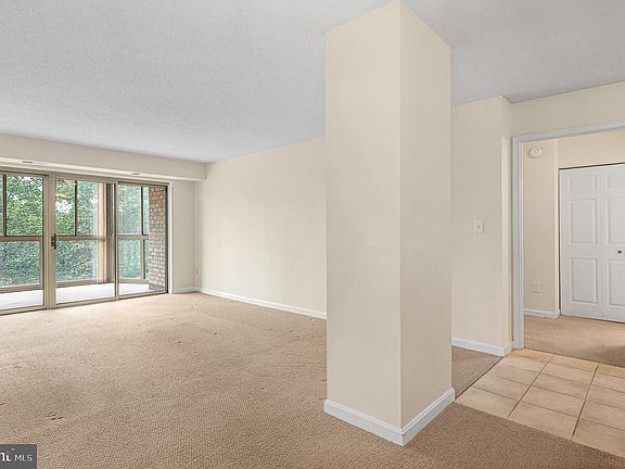 3rd image of 19385 Cypress Ridge Ter Unit 519