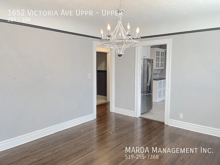 1652 Victoria Ave #UPPER — Photo 7