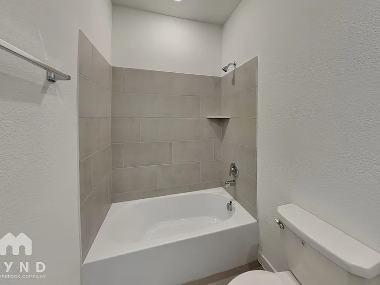 1718 Milton Dr — Photo 14