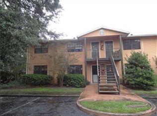 202 Poinsettia Pine Ct APT 102, Tampa, FL 33612