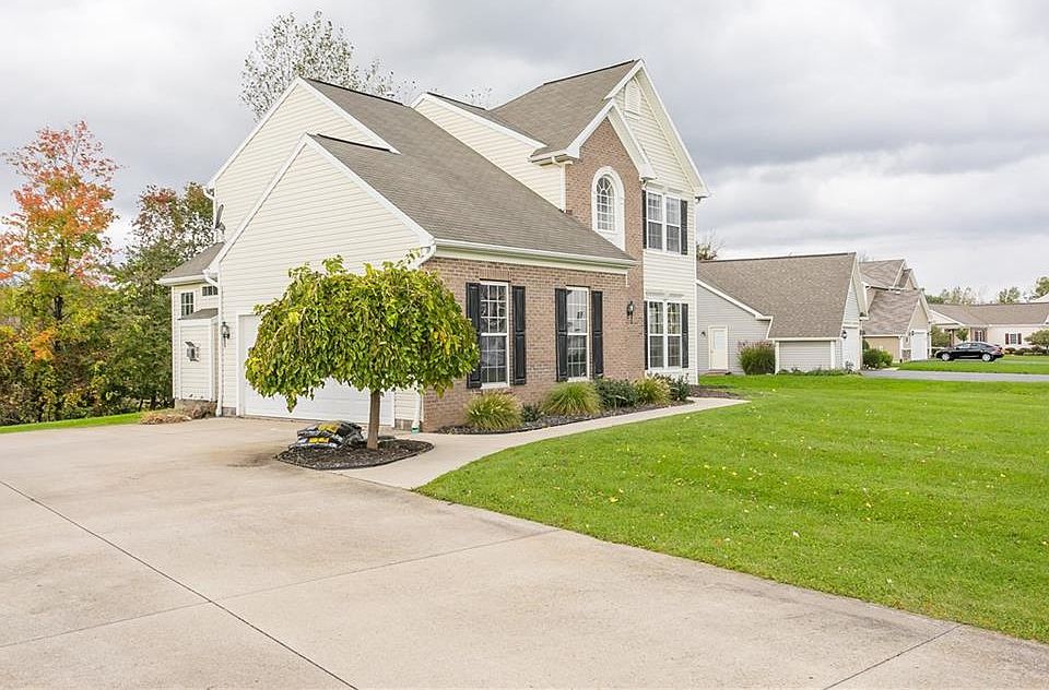 126 Parkway, North Chili, NY 14514 Zillow