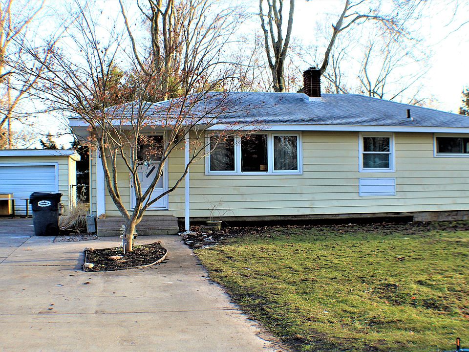 1st image of 330 Gary Ave
