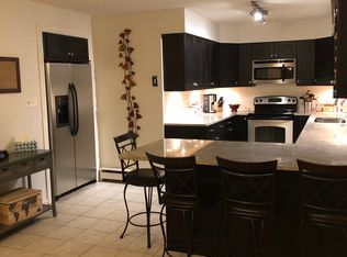 403 Lake Paran Rd, North Bennington, VT 05257