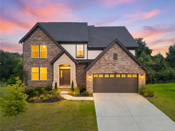 8150 Scenic Ridge Way, Ball Ground, GA 30107