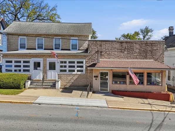 32 Broad St, Washington Boro, NJ 07882