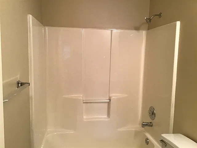 2535 Lakeview Trl — Photo 13