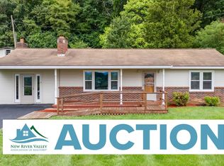 3900 S Main St, Blacksburg, VA 24060