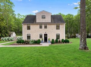 611 Narrow Lane, Sagaponack, NY 11962