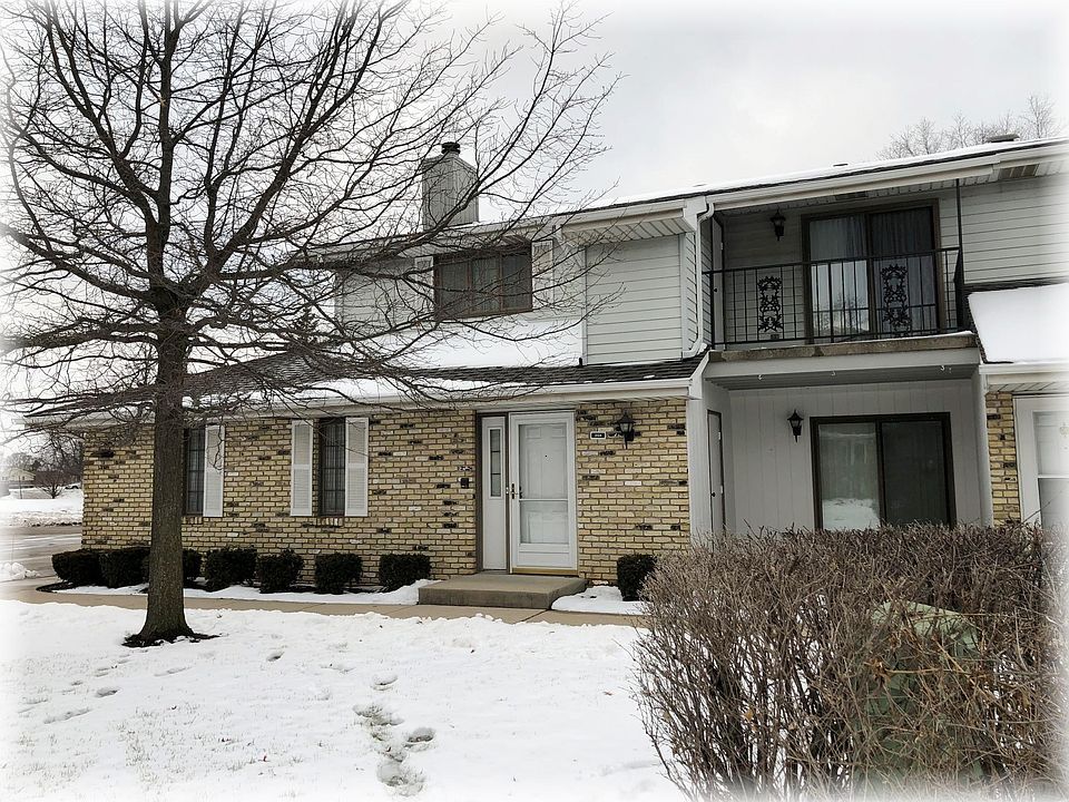 1st image of 1445 Sun Valley Dr Unit 204