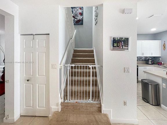 4th image of 10598 W 32nd Ln #10598